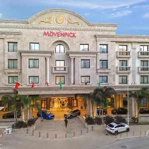 5* Hotel Moevenpick Du