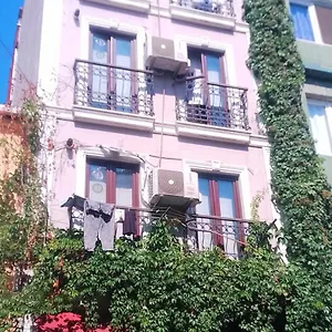 Taksim Ivy , Istanbul Turkey