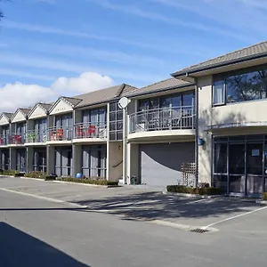 Azena & 4*, Christchurch New Zealand