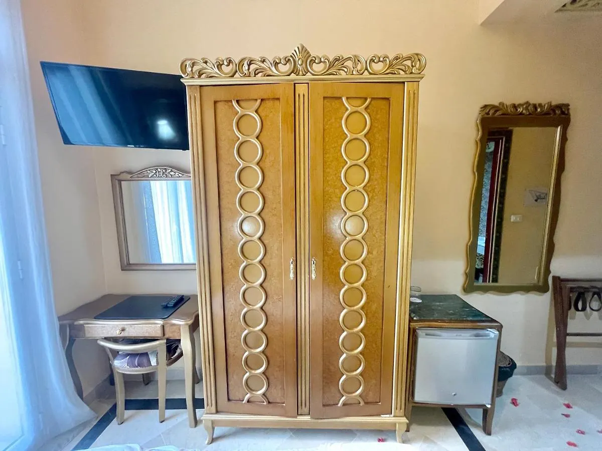 Royal Victoria - Ex British Embassy 4*, Tunis Tunesien