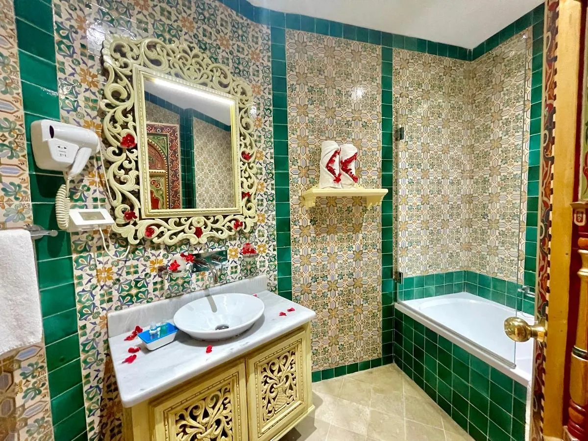 Royal Victoria - Ex British Embassy Hotel Tunis