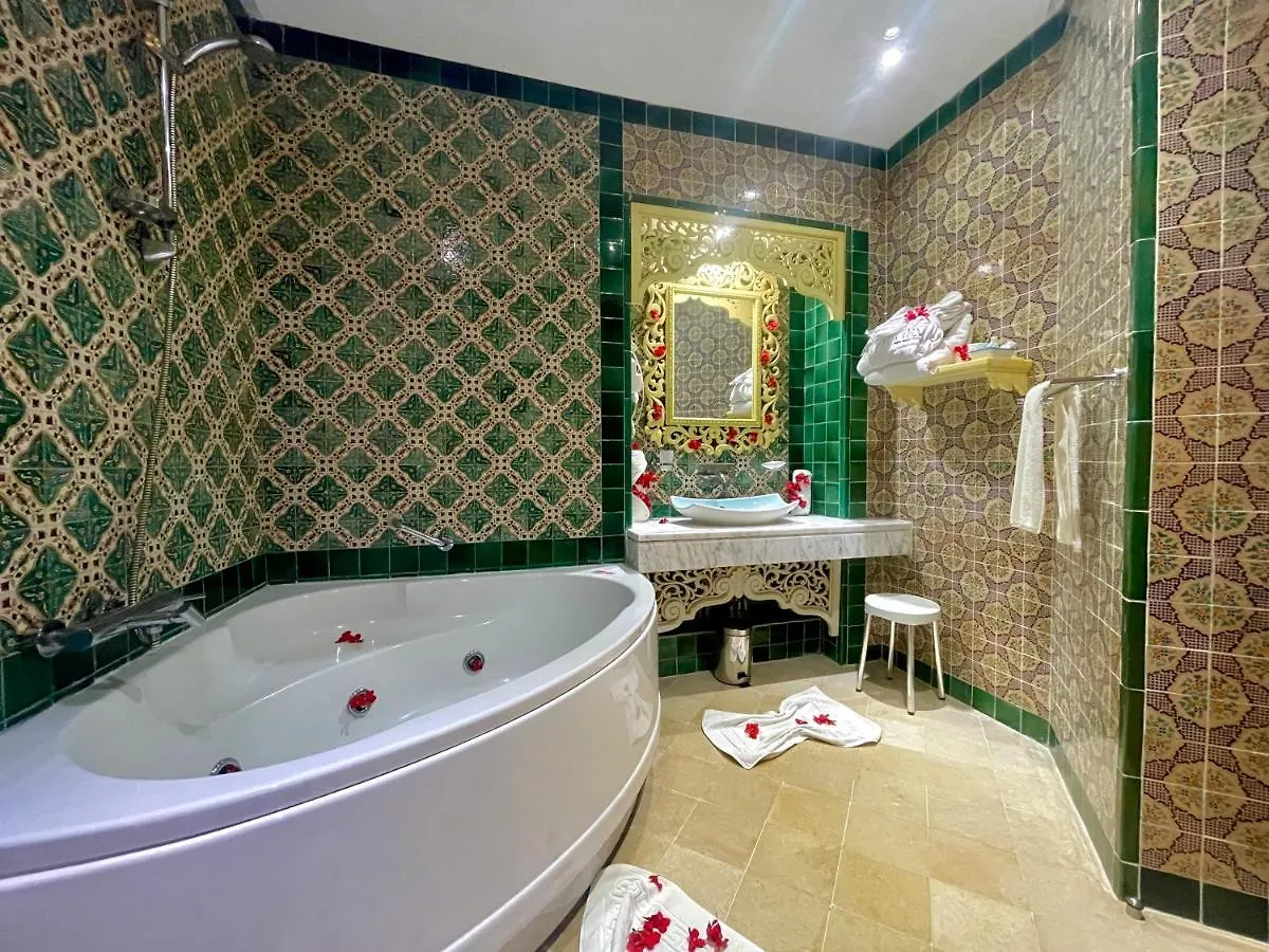 **** Hotel Royal Victoria - Ex British Embassy Tunisia